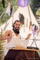 25 april: Heartdancing & Ecstatic Dance DJ Jethro